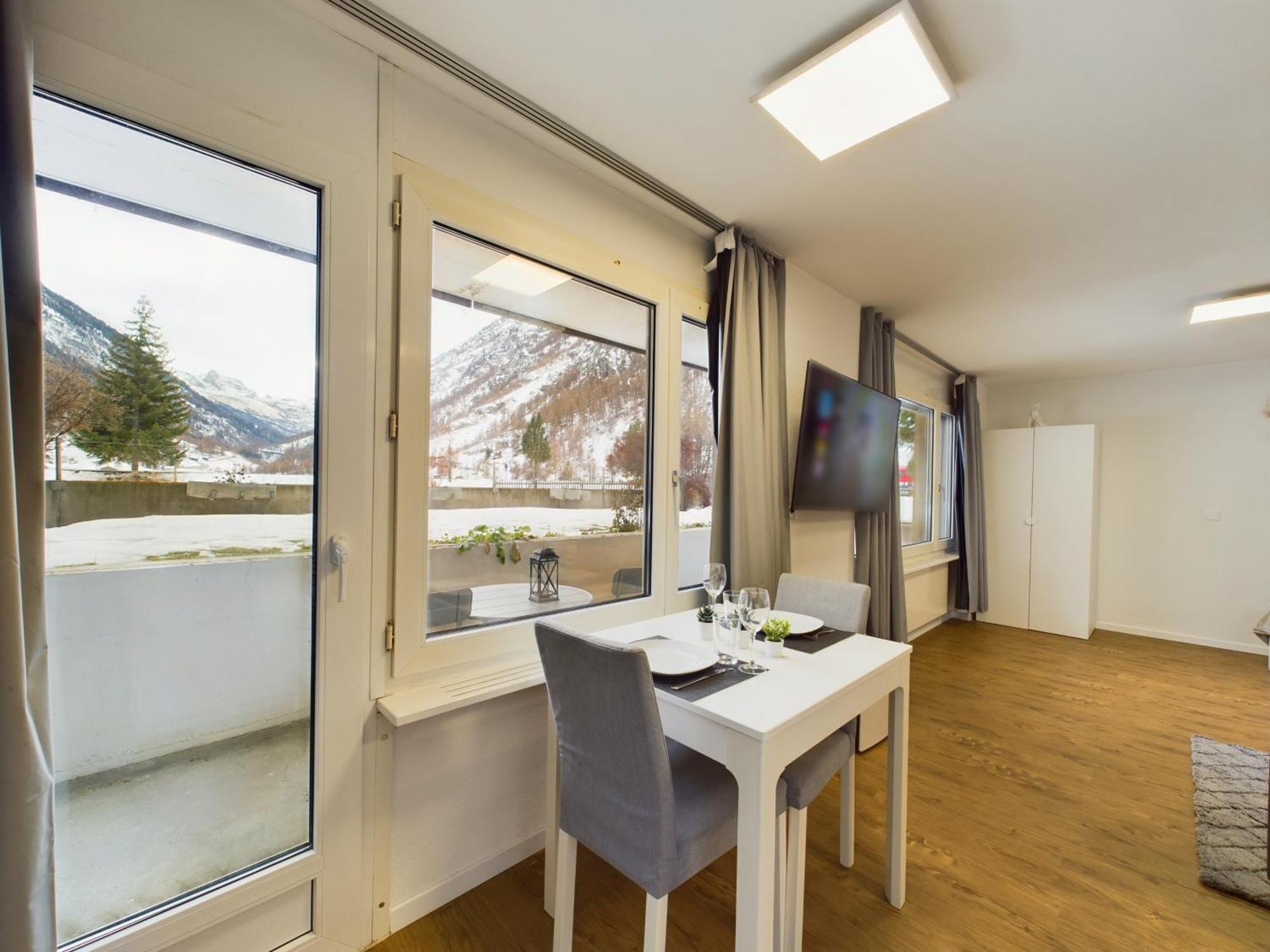 Breathtaking View Near Zermatt With Parking Appartement Täsch